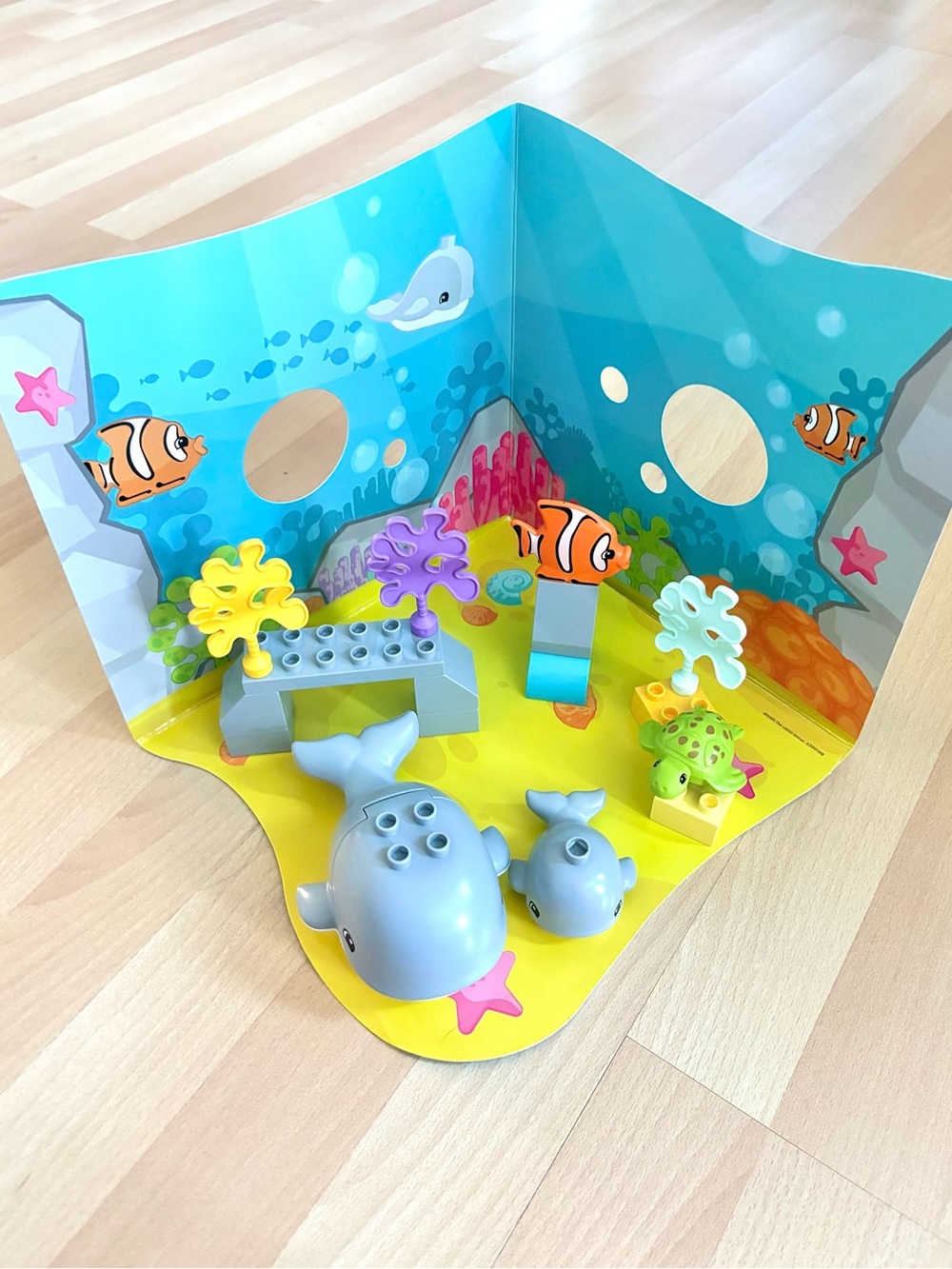 Lego Duplo Ocean Seafloor Animal Pieces Whales Turtle Fish Building Play Toys